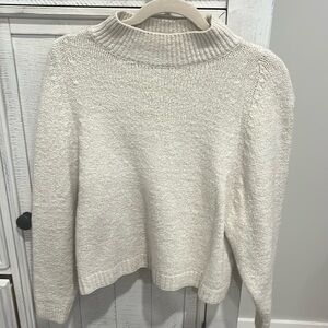 Off white brand new, never worn sweater from Old Navy